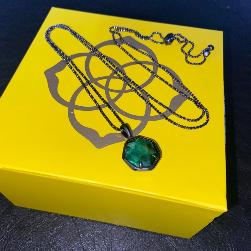 Kendra Scott Cynthia Gunmetal Necklace